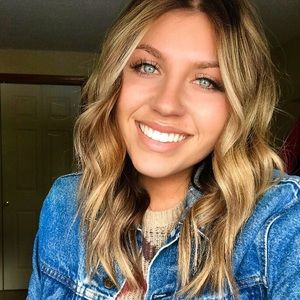 Meet your Posher, Jordyn